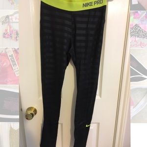 Nike Pro Dri-Fit Leggings